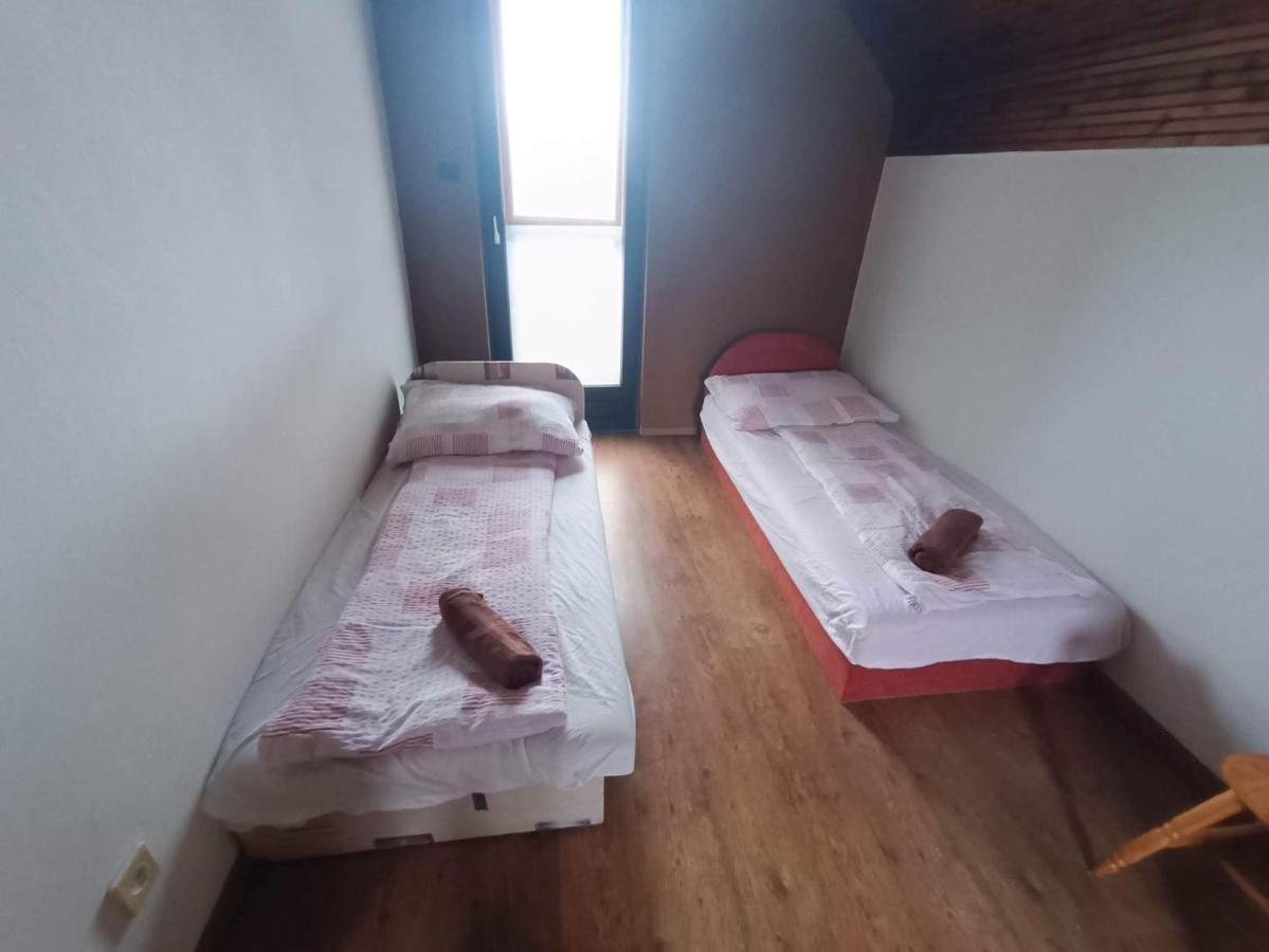 Tassi Halaszcsarda - Sueger Haz Esterno foto